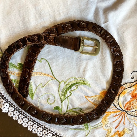 Vintage Gloria Vanderbilt Dark Brown Woven Leather Belt. Brass Buckle M/L - Picture 15 of 16